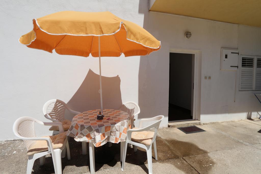 Apartments Antoneta Makarska Esterno foto