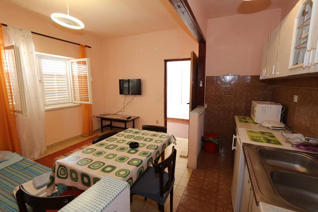 Apartments Antoneta Makarska Esterno foto